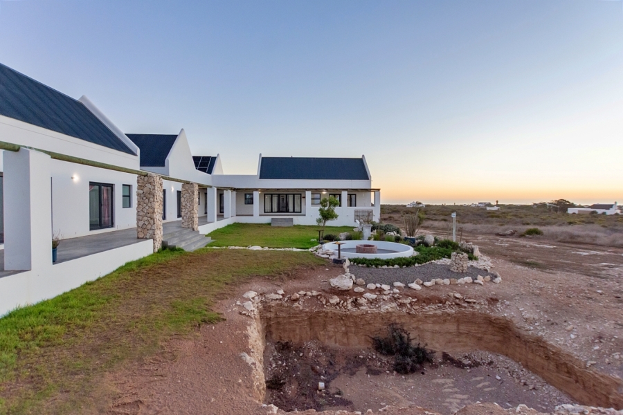 7 Bedroom Property for Sale in Jacobsbaai Western Cape